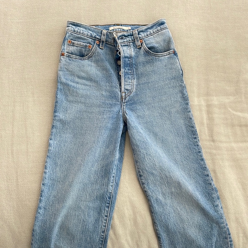 Levi’s Ribcage Straight Jeans